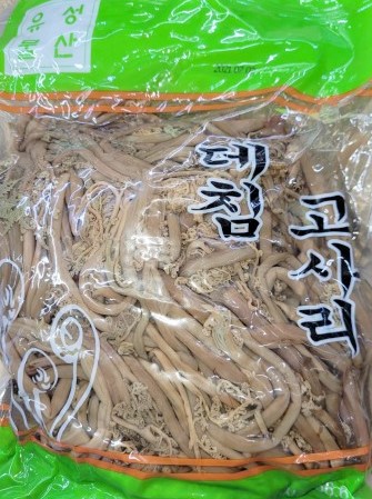 삶은 고사리/수입 (1kg)